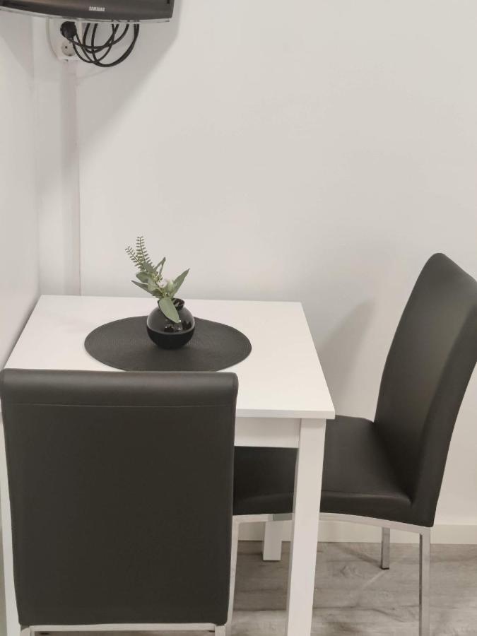 Alexi Apartments - Newly Renovated Apt In The Heart Of The City Near To Railway Station And Nokia Arena Тампере Екстериор снимка